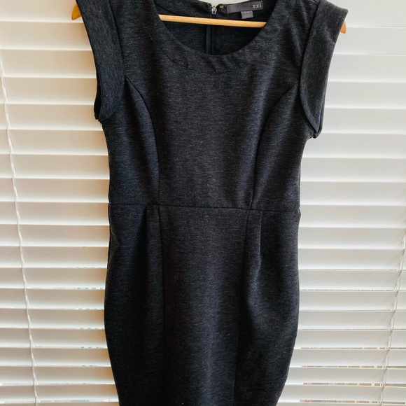 Forever 21 Grey Dress Sz: Small - Picture 2 of 8
